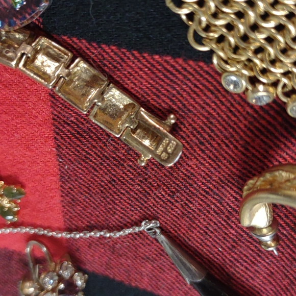 Vintage Jewelry Lot Signed Rhinestones Sterling Silver Glass Jade Unique Vintage - Picture 5 of 16